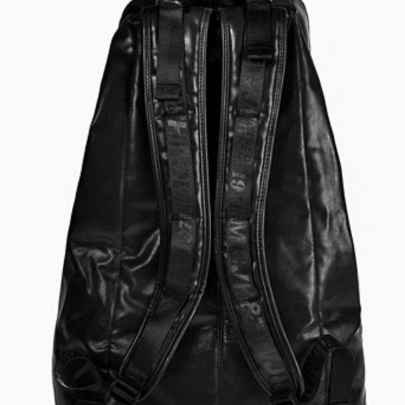 Female shoulder bag